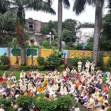Hotel Neeraj Bhawan- Triveni Ghat Rishīkesh Eksteriør billede